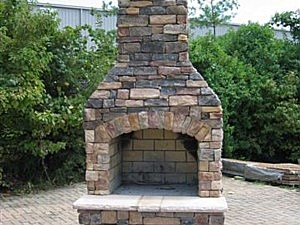 Fire Pits & Fireplaces